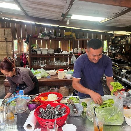 Lily'S Riverhouse Prek Svay Village Bagian luar foto