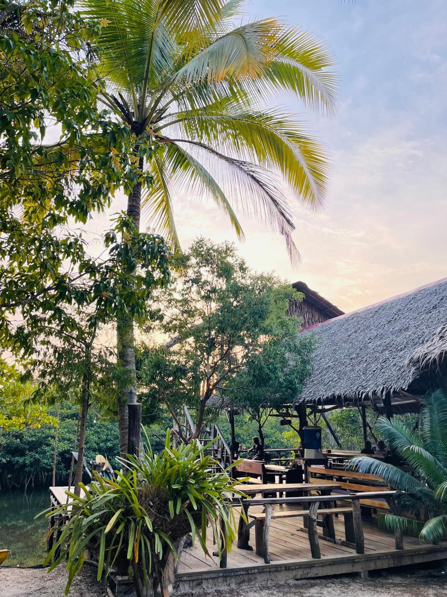 Lily'S Riverhouse Prek Svay Village Bagian luar foto